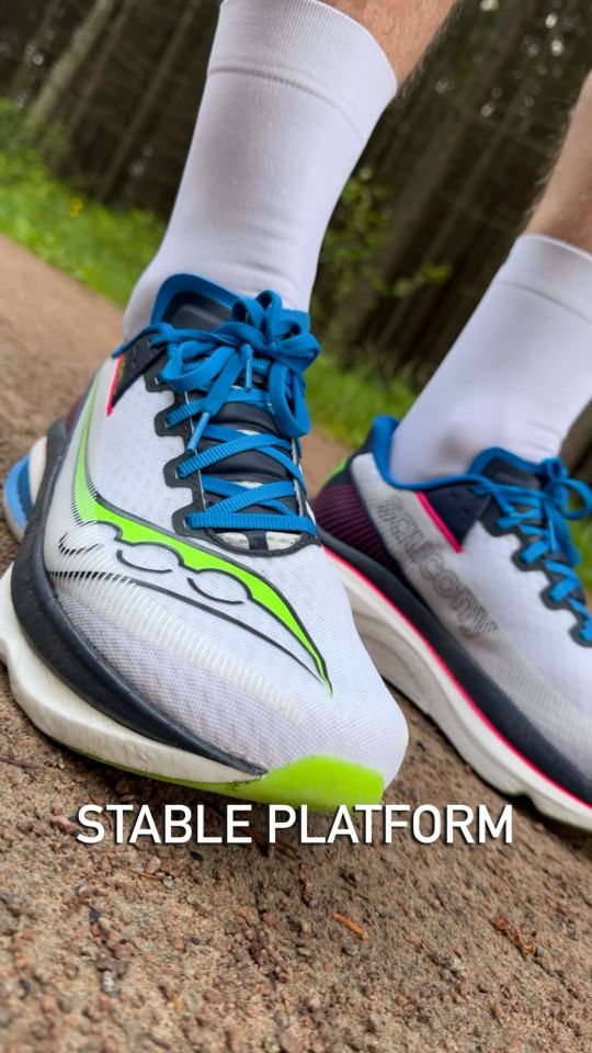 Saucony Endorphin Azora